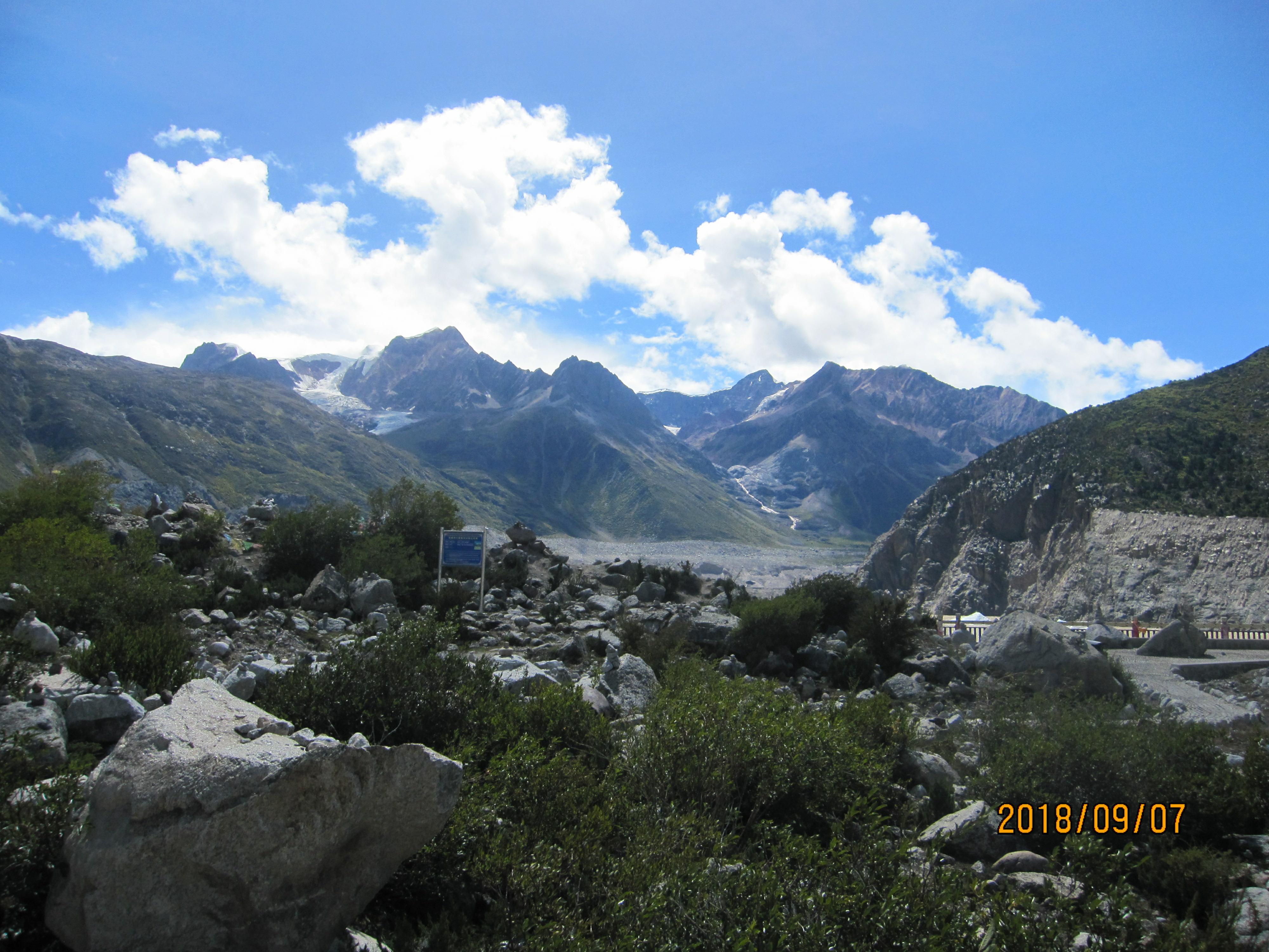 西藏第八天雪山下的然乌湖,从安徽到来西藏古冰川旅游攻略
