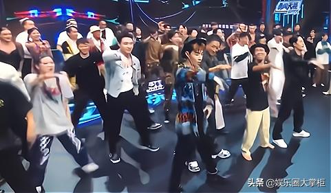 这就是街舞：KOD四届冠军再次陪跑，从世界顶尖舞者变背景解说员