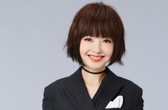 脸圆的微胖女生适合什么穿衣风格,微胖的女人怎么搭配显高