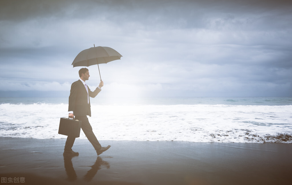 面对嘲笑你的人我们该怎么做,对于讥笑他人的人怎么处理