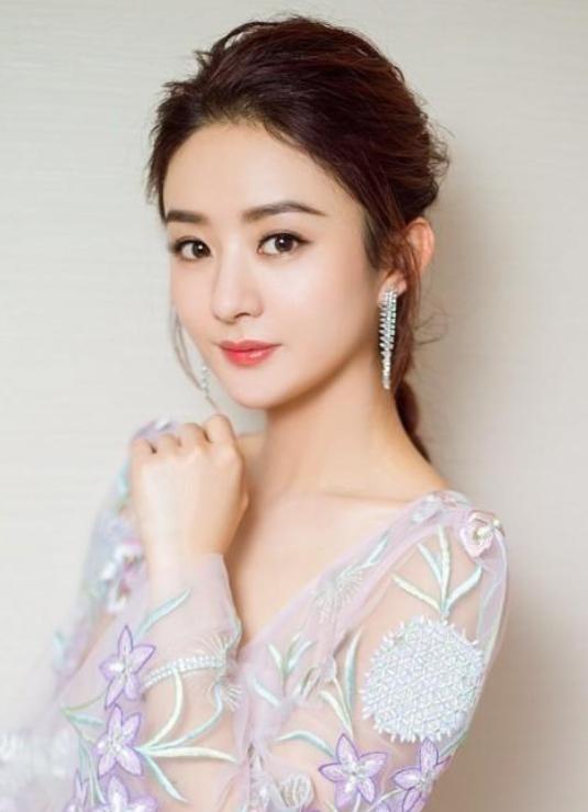 怎么判定自己的发际线高不高,天生发际线高m型发际线