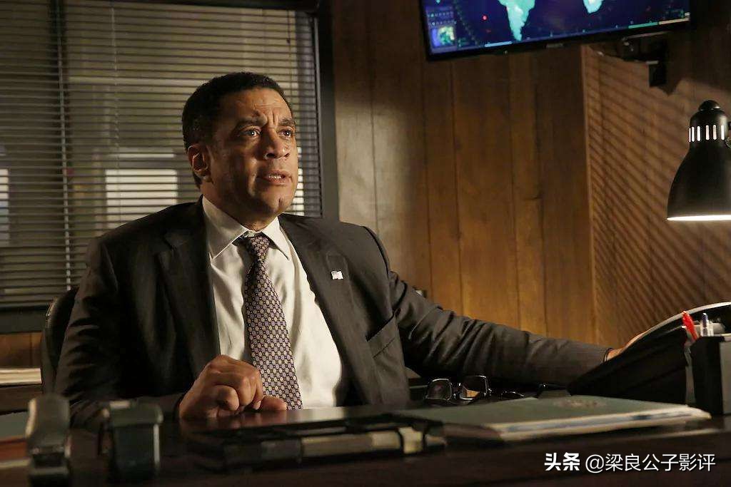 《黑名单》太晚推荐了，8分以上，好看到没朋友