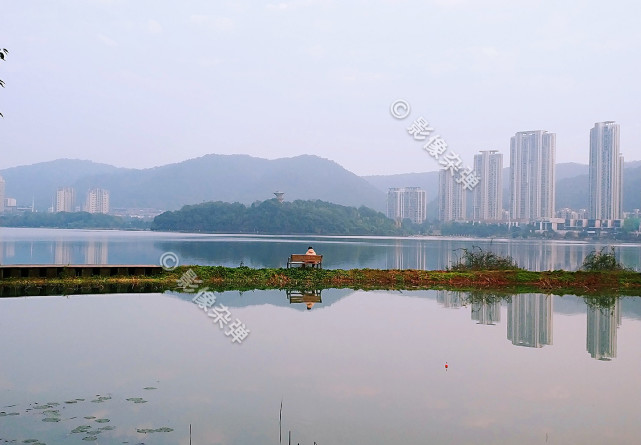 网红长沙隐藏着一个“岛”,造型“奇特”,顶层望远镜很“抢手”