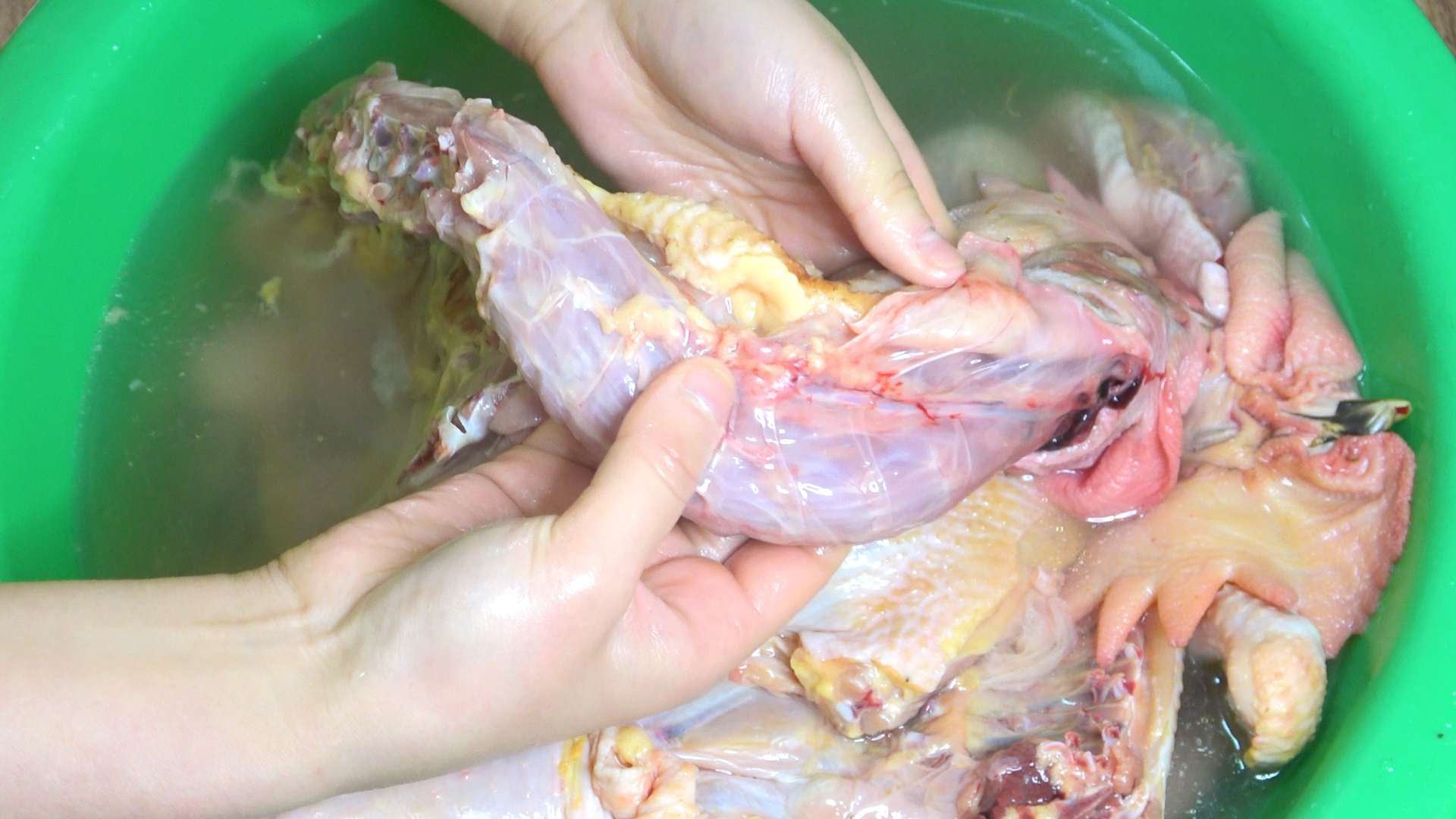 四川风干鸡正宗做法,麻辣风干鸡的家常做法