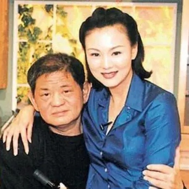 黄任中情史,黄任中的感情生活