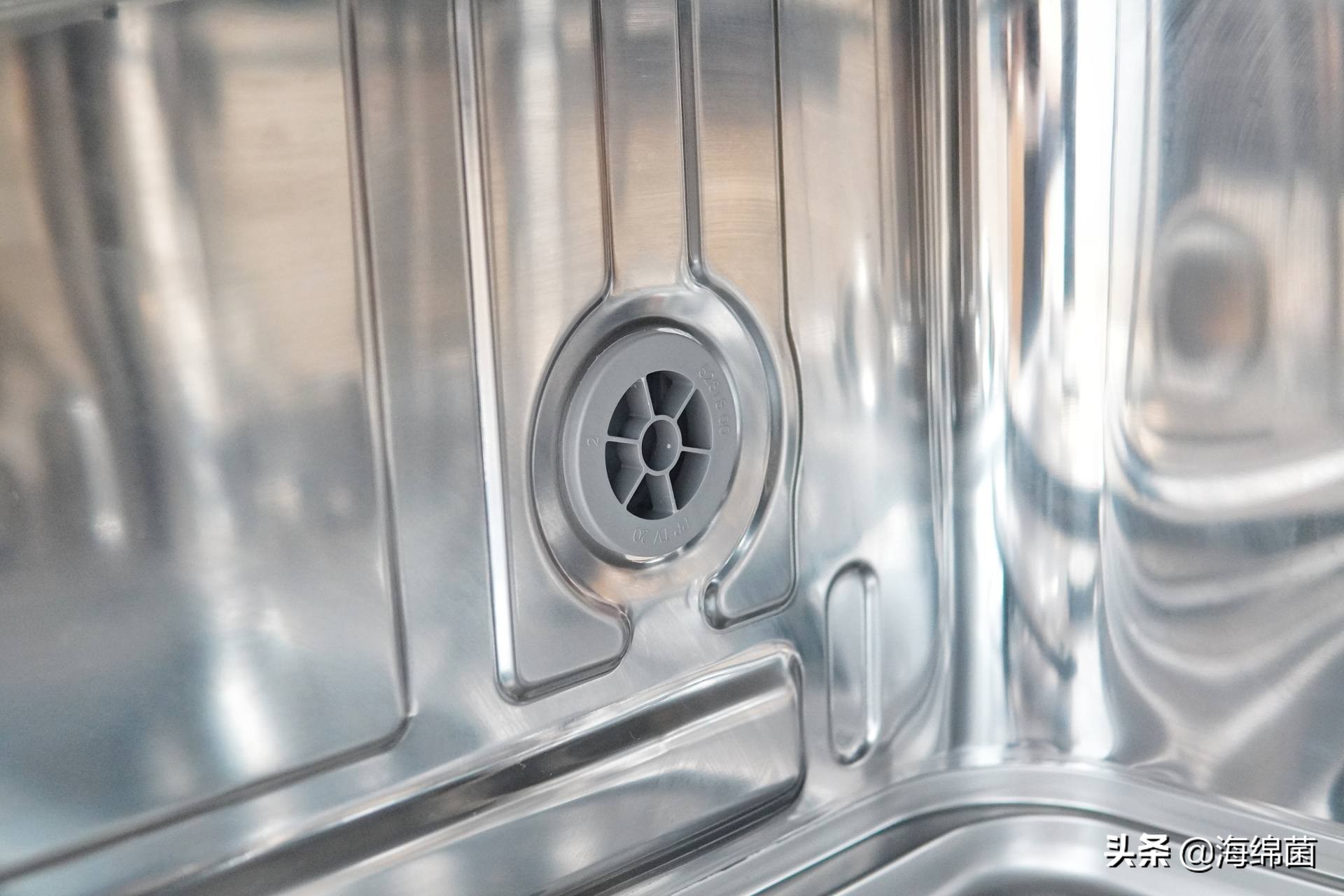 海尔家用晶彩洗碗机,海尔洗碗机晶彩w20怎么样