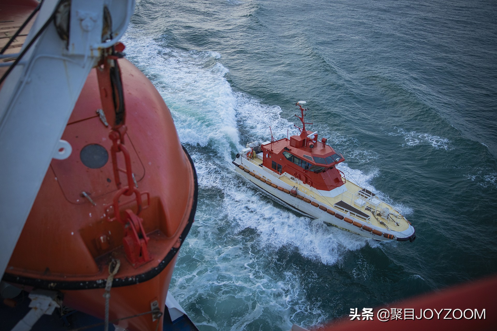 佳能28-70f2.8一代镜头值得购买吗,佳能rf28-70mmf2镜头测评