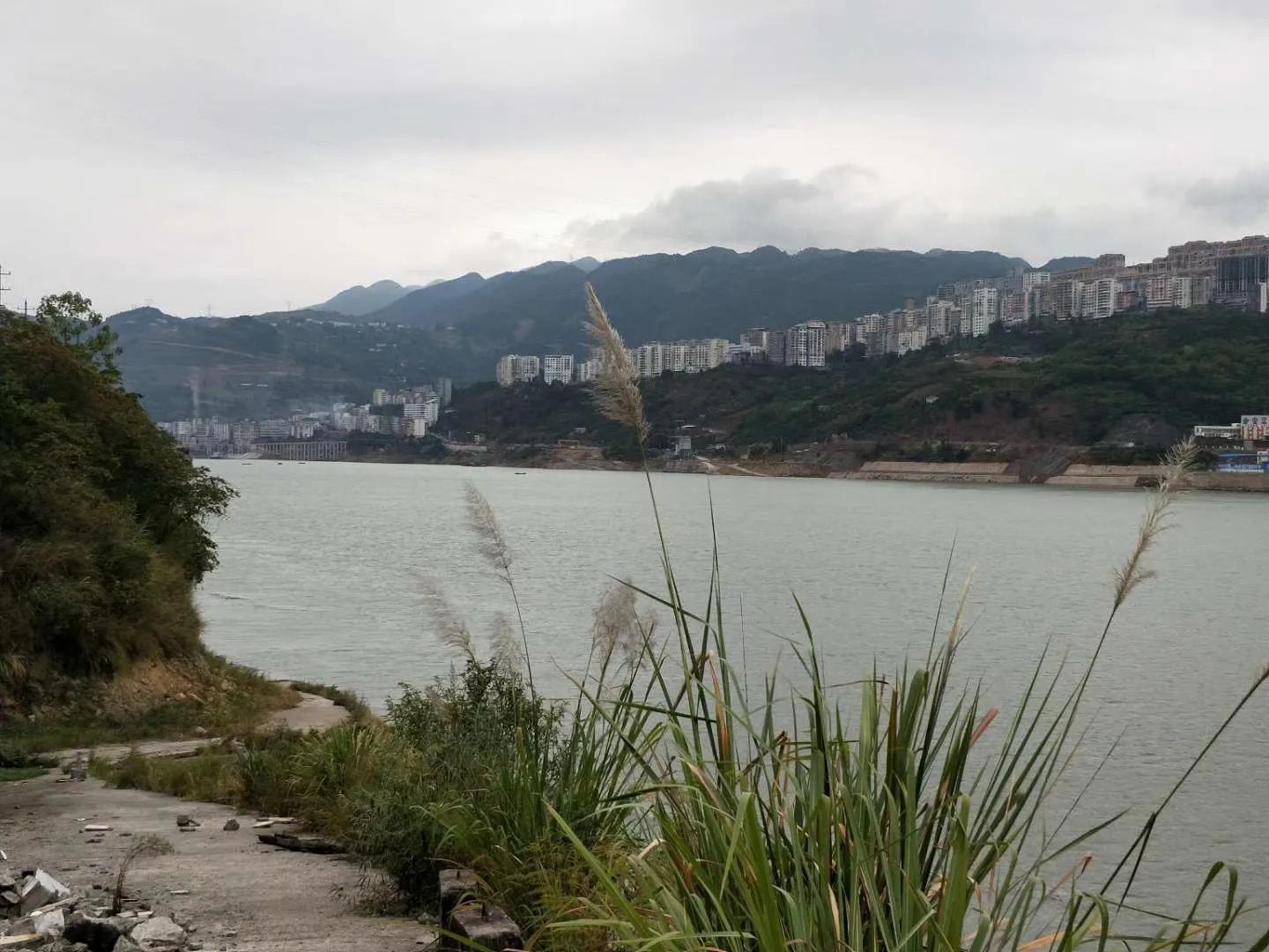 中国最美县城巴东,巴东最美的山