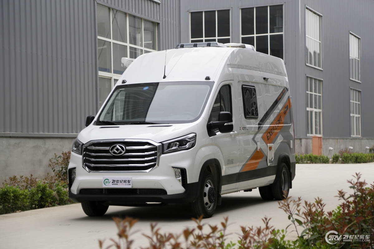 25万大通v90七座,大通v90自动挡5.95米长轴高顶房车