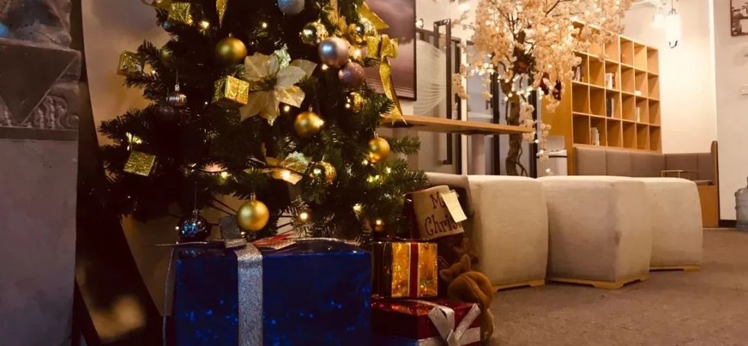 烧烤怎么吃才能最好吃呢,烧烤好吃的关键是什么