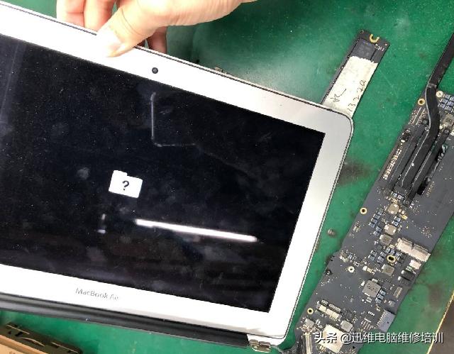 苹果macbook键盘进水怎么处理,macbook进水官方店维修多少钱