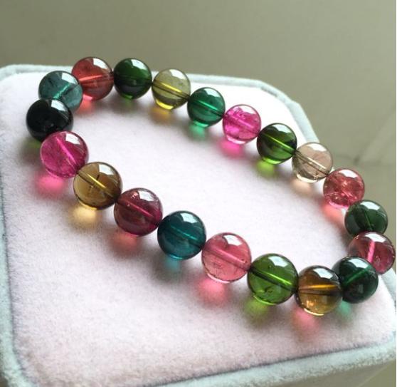 碧玺有炫彩,绚丽多彩的碧玺中哪个价值更高呢