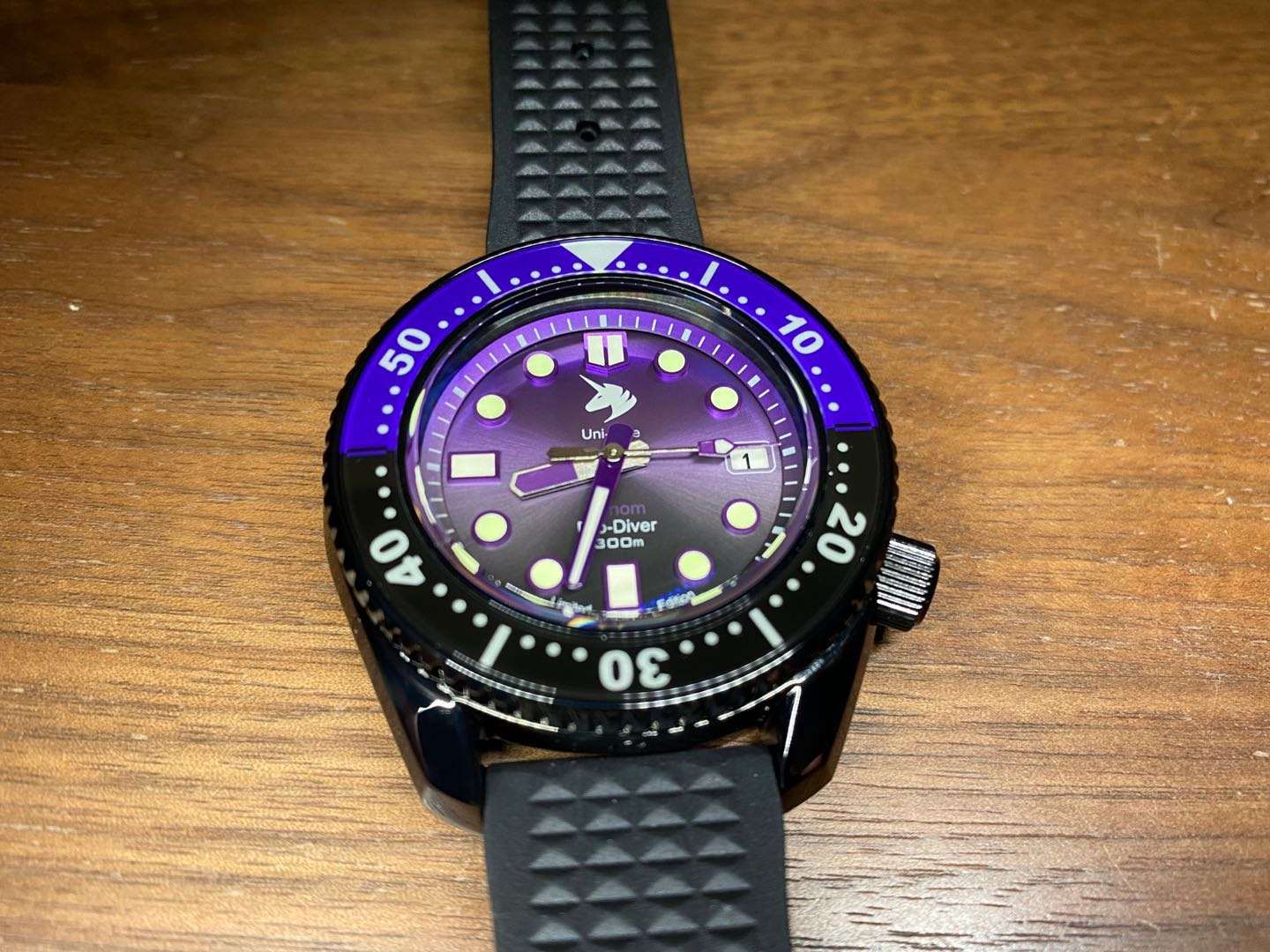 全新毒液测评,国产版毒液开箱