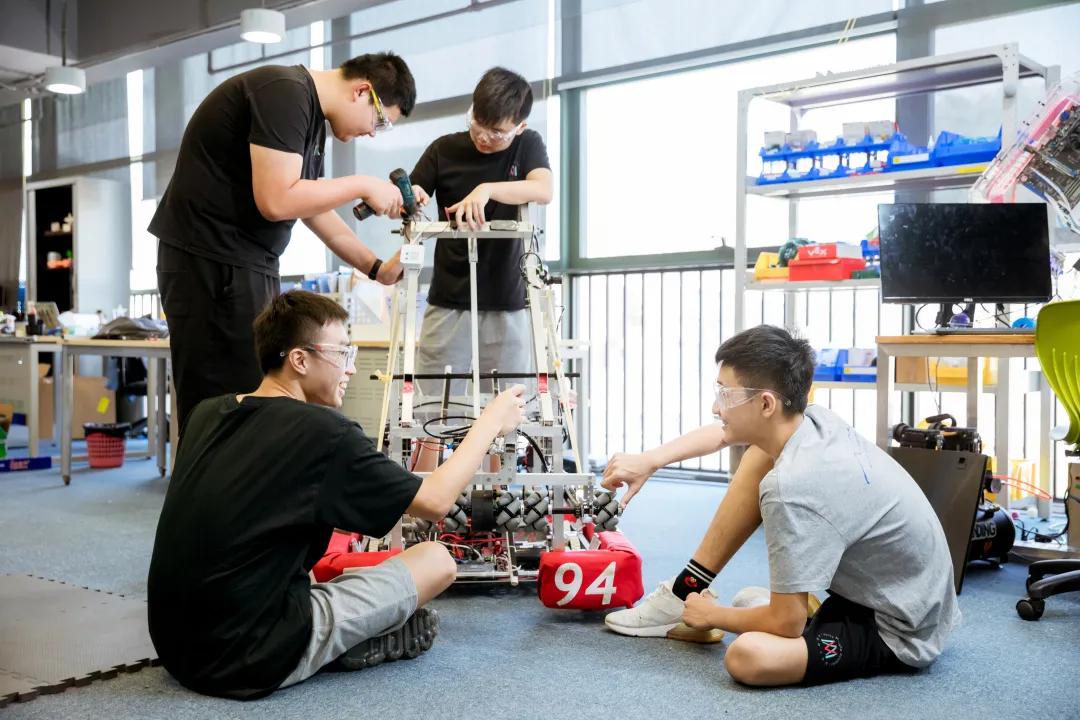 深圳的“黑马学校”，万科梅沙书院和梅沙双语究竟有什么魔力？