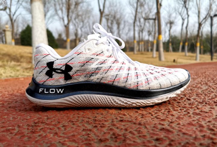 再见了，大底，UA新鞋体验