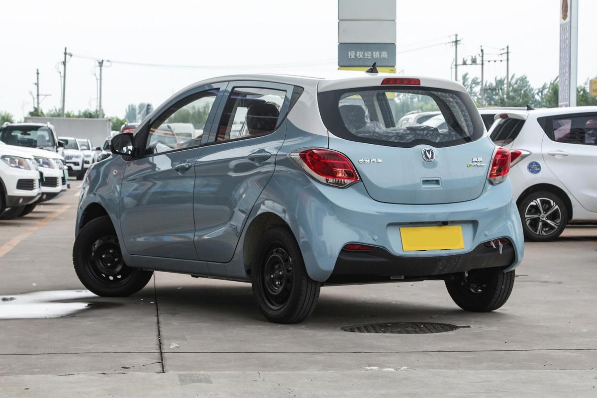 高速跑120公里可以吗,高速能跑1200公里