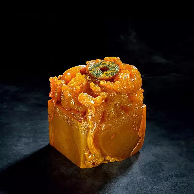 5239万元，2019春拍上最美的石头！