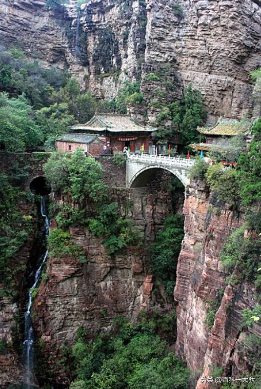 四大道教名山哪座值得去,中国佛教和道教四大名山