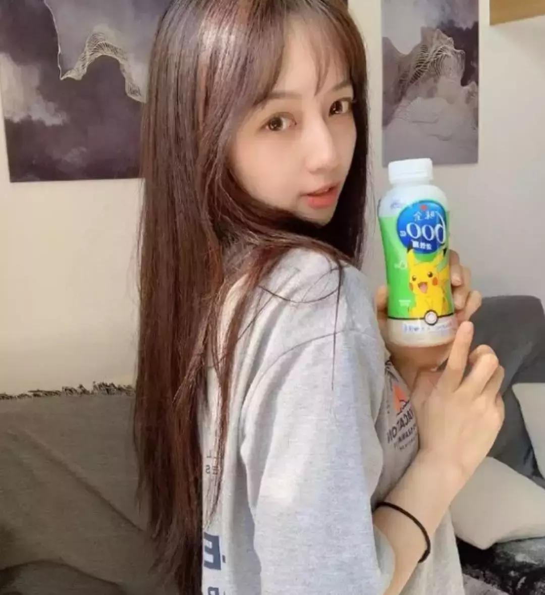 怎么才能好好的跟偶像谈恋爱,和自己的偶像谈恋爱会幸福吗