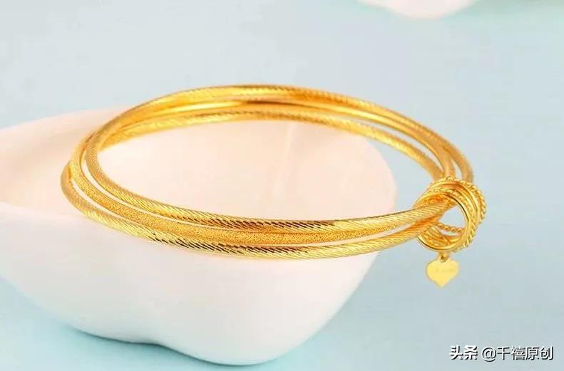 适合年轻人戴的黄金手镯款式推荐,黄金手镯首饰选购攻略