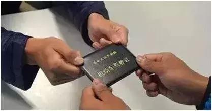 实习期驾驶证被注销,实习期内被注销驾驶证多久才能考