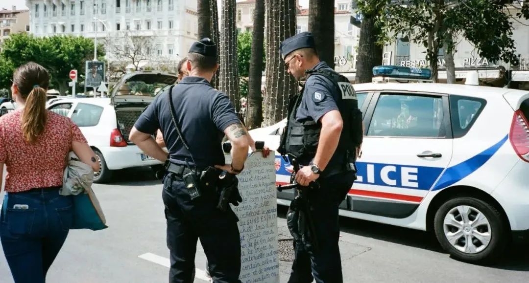 怎么他们老坑我？好事从来都落不到我头上