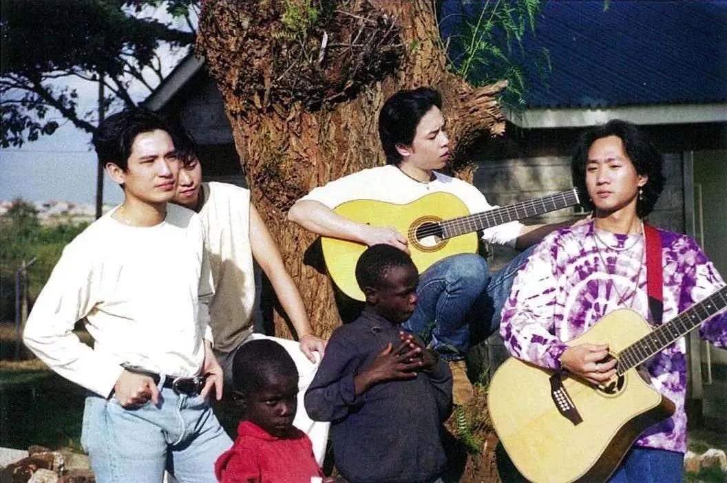 黄家驹十大经典金曲中文,黄家驹十大经典曲