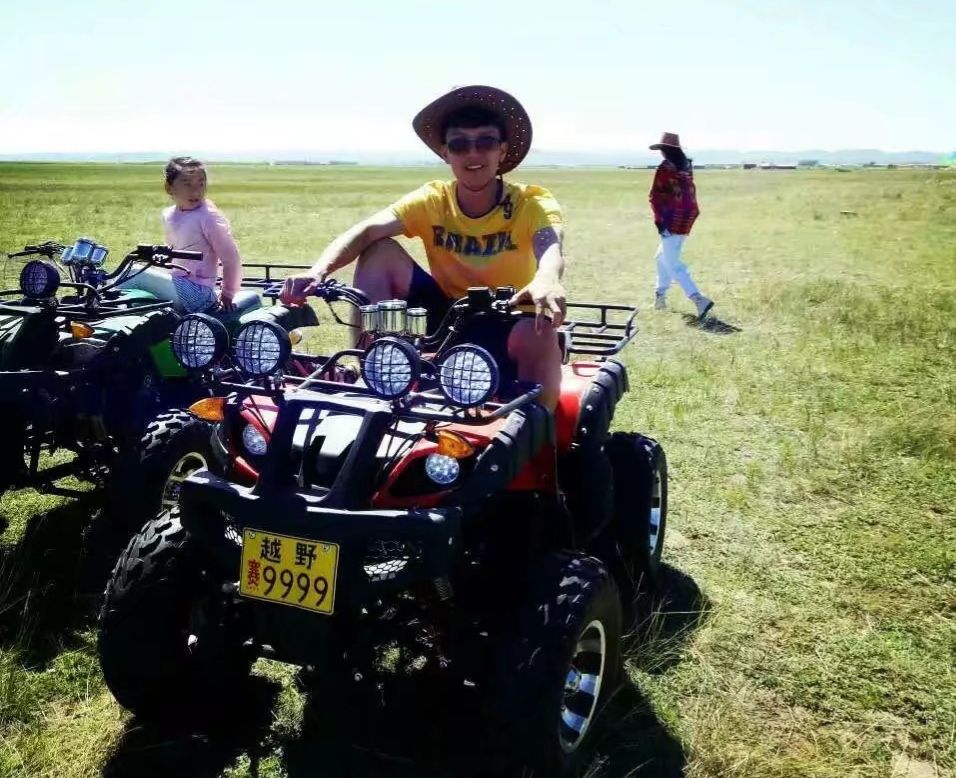 旅行去看草原美景,去草原撒欢视频