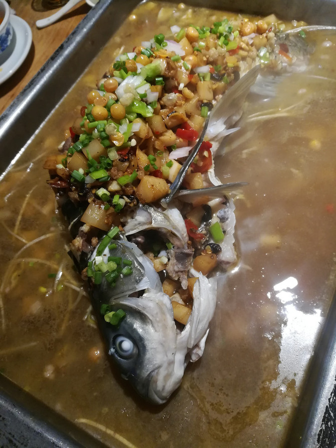 正宗炭火烤鱼,老友味烤鱼