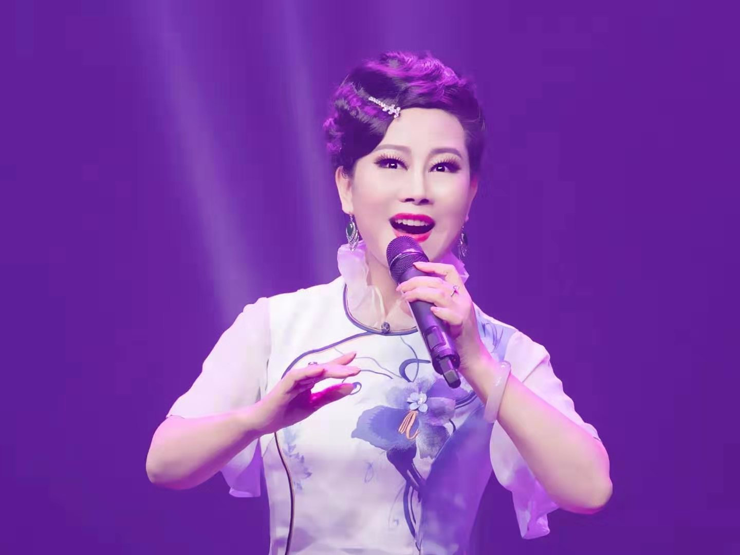 歌唱家杜春梅《想起老爸爸》感恩父爱传唱亲情