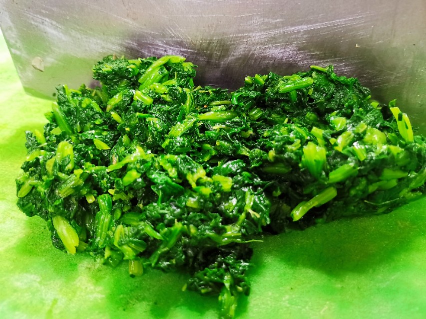 青岛大虾跟菠菜美食总决赛获奖菜品,老人孩子见了抢着吃