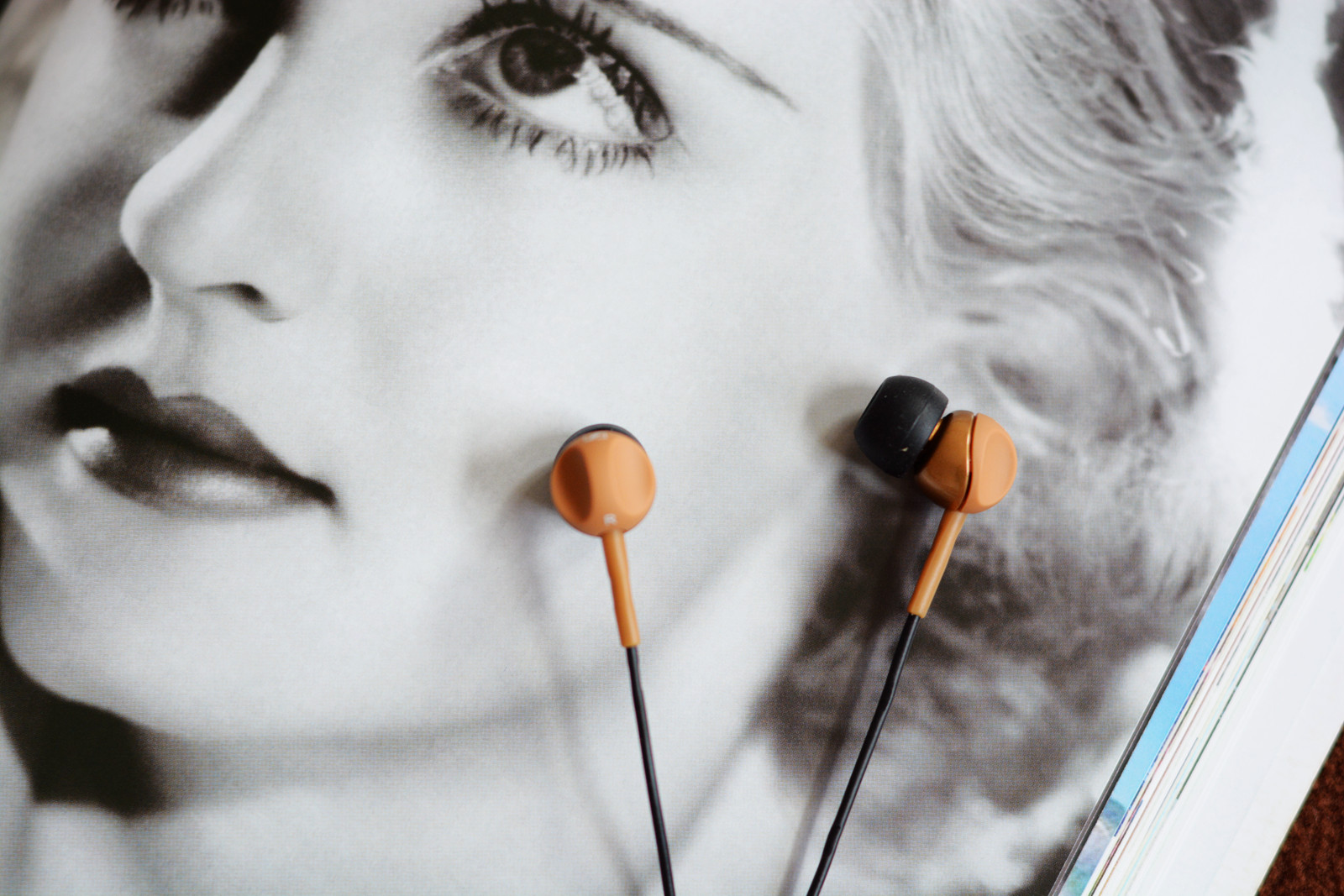 入门好选择——森海塞尔cx215耳塞音质谈