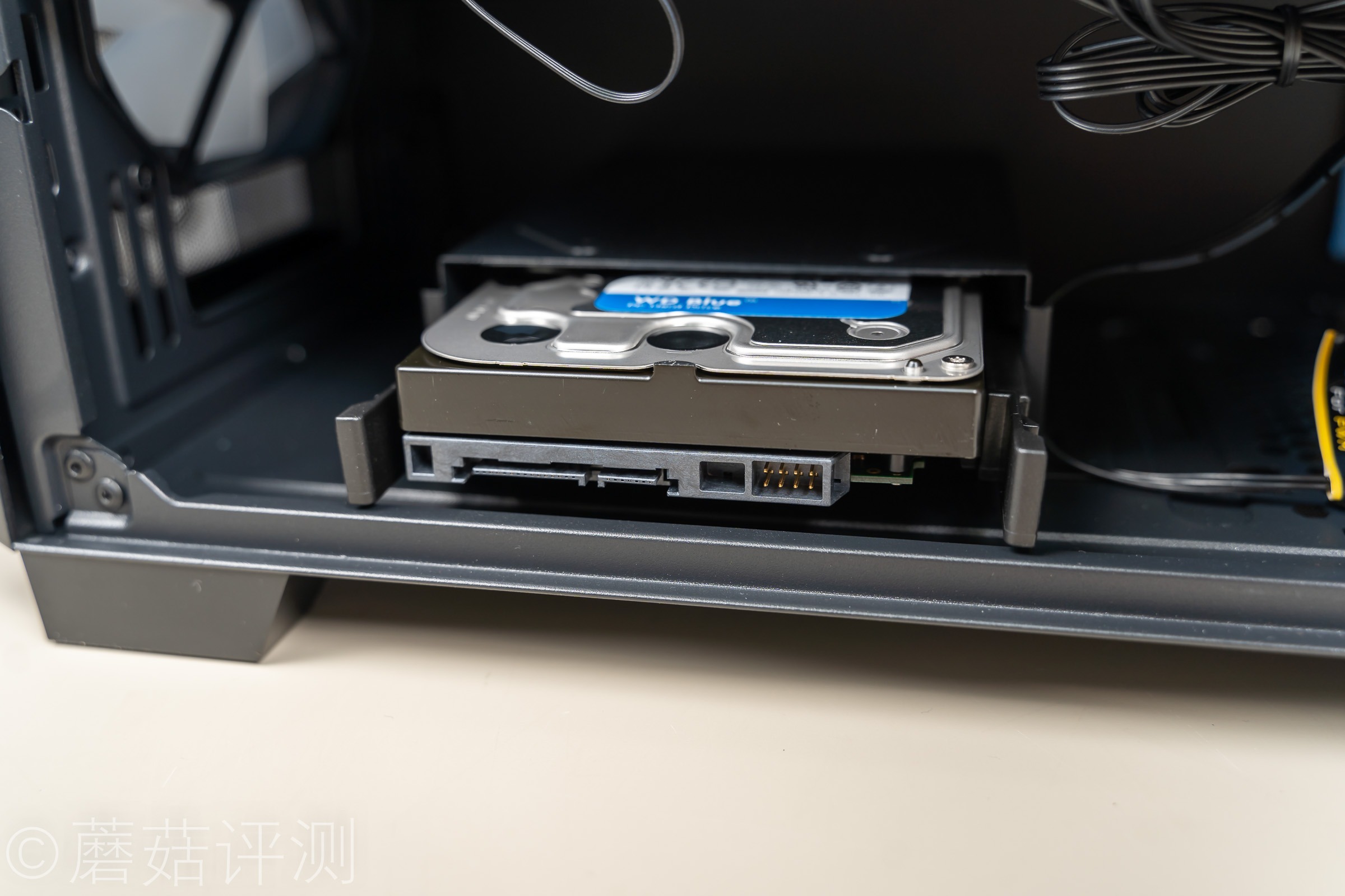 西数黑盘机械硬盘评测,西数2.5寸机械硬盘2t蓝盘评测