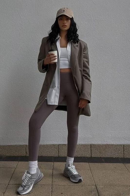 非常流行的鲨鱼裤穿法,鲨鱼裤搭配什么样子的老爹鞋