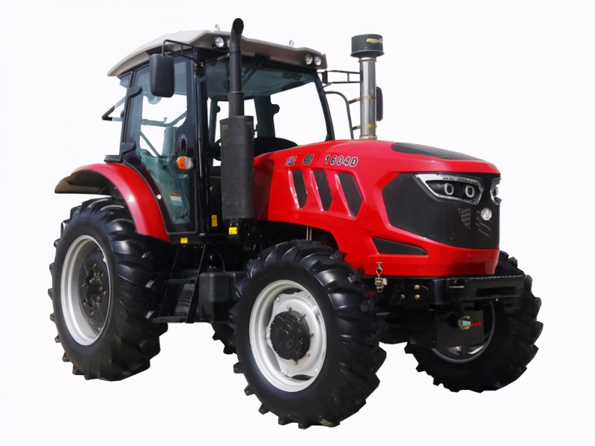 河南拖拉机市场,东方红雷沃迪尔哪个拖拉机最好