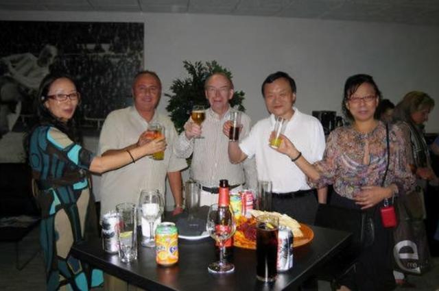 中国女老板身价,足坛最漂亮的女老板