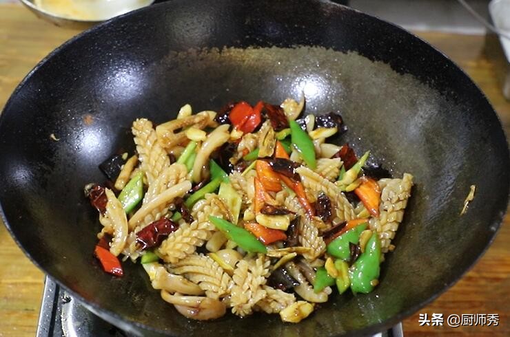 大厨做卤水大鱿鱼的做法大全,大厨鱿鱼怎么煮才好吃窍门