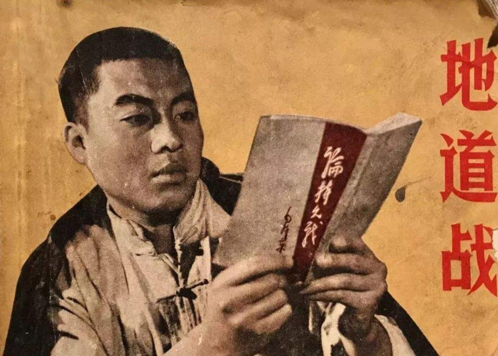 毛主席工作有多拼？写《论持久战》奋战9昼夜，鞋子着火没发觉