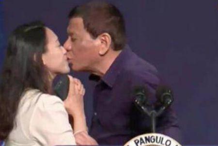 杜特尔特市长,杜特尔特对女市长的评价