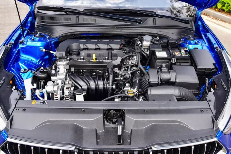 2021款起亚k3和23款朗逸对比,朗逸和起亚k3哪个省油