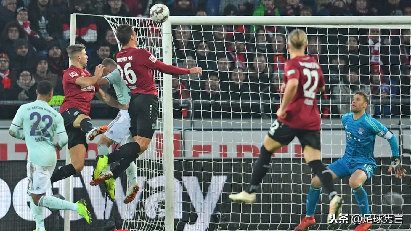 踢后腰救拜仁命，踢右闸要对手命，为“鸡哥”疯狂打call！