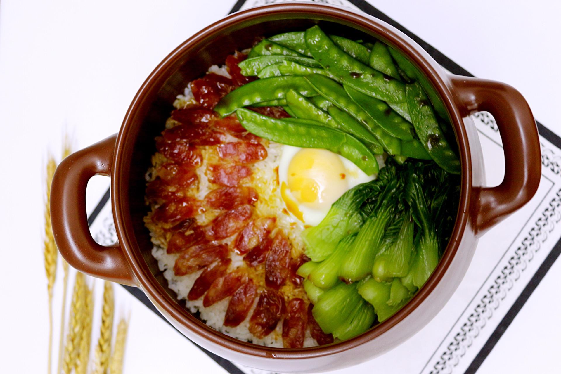 懒人煲仔饭家常做法,广式煲仔饭电饭锅家常做法