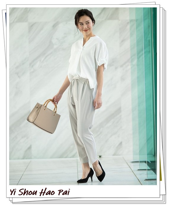 透明衬衫的时尚搭配20例，优雅出众