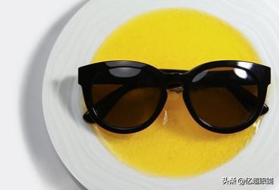 眼镜店怎么装修记住这几点,眼镜店装修的误区有哪些