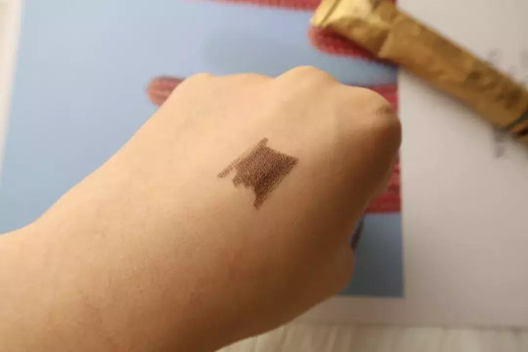 超级大黑眼圈眼袋怎么化妆遮盖,化妆遮黑眼圈眼袋种草产品