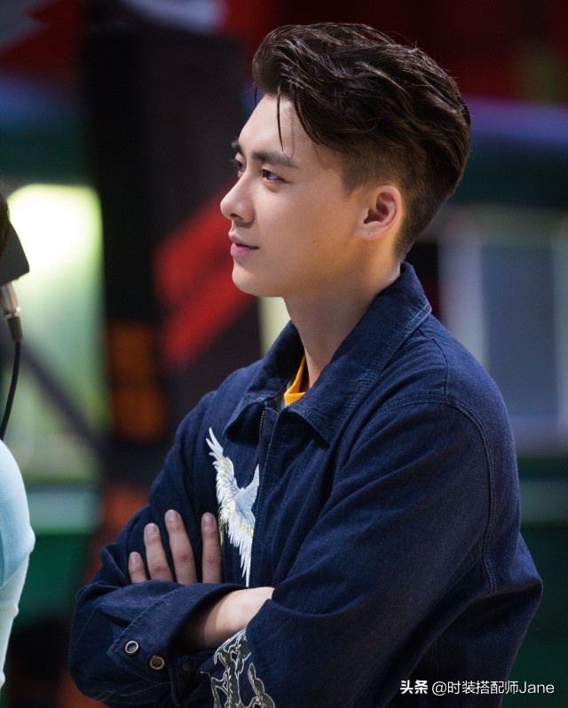 李易峰最新穿搭,李易峰出席活动穿搭