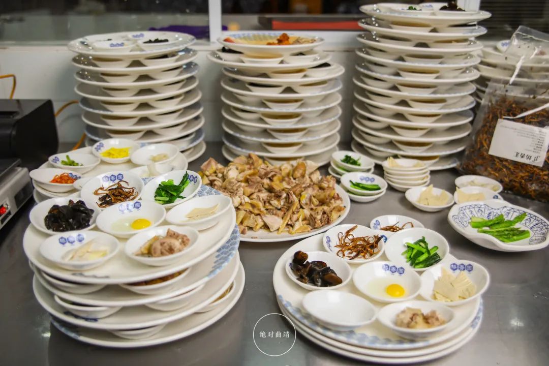 曲靖过桥米线所有门店,曲靖米线多少钱一碗