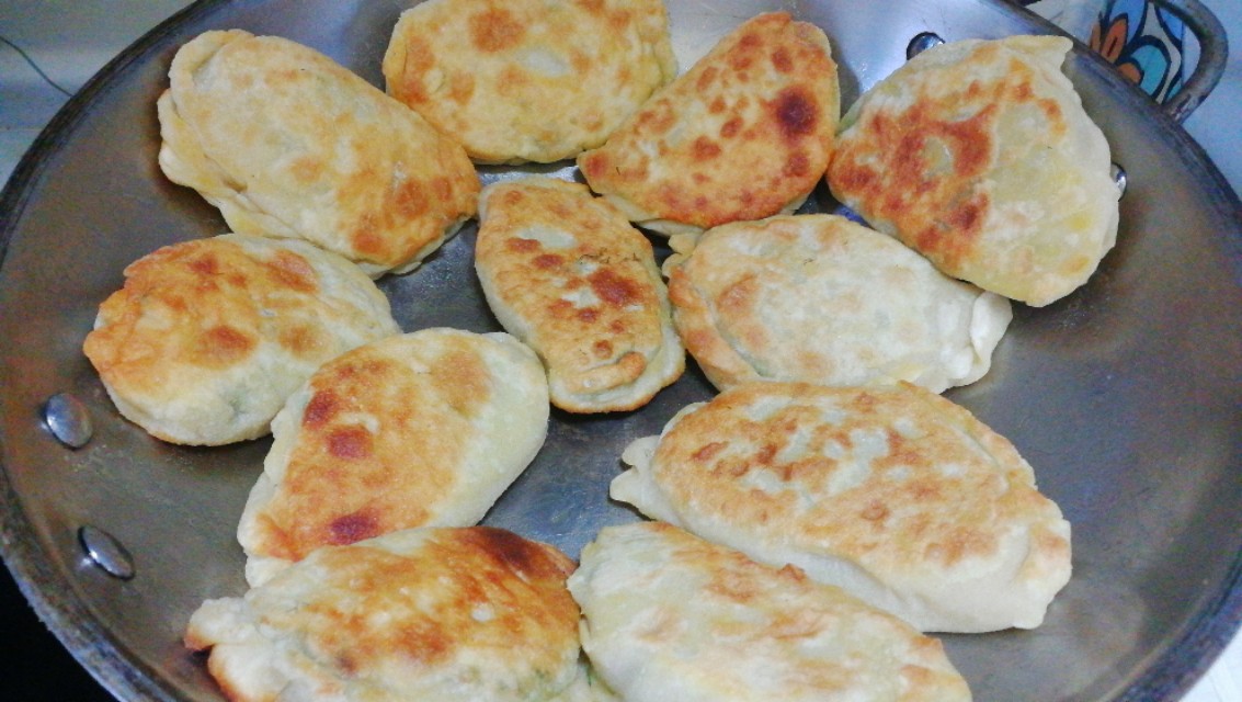 红星茴香馅儿的饺子最好吃的做法,烙盒子茴香馅怎么调好吃