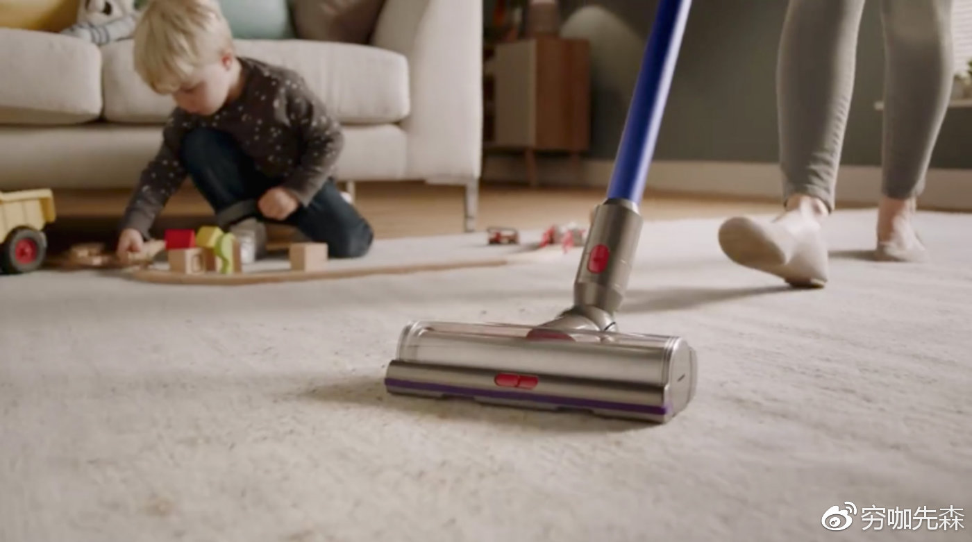 戴森吸尘器v10和v11怎么选,戴森v11官方宣传演示