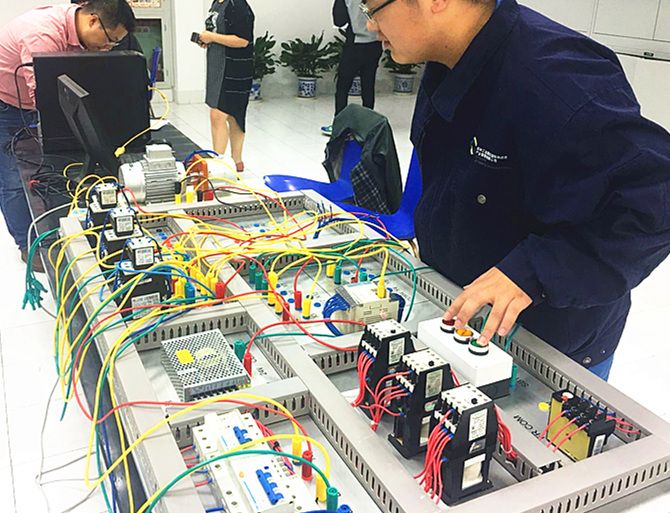 苏州考高级工职业资格证书,苏州考中级电工证好考吗